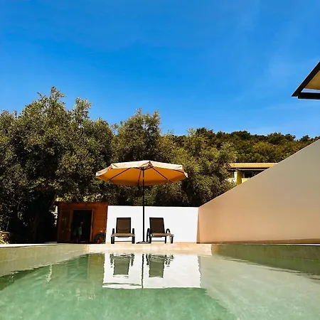 Vila Angello *