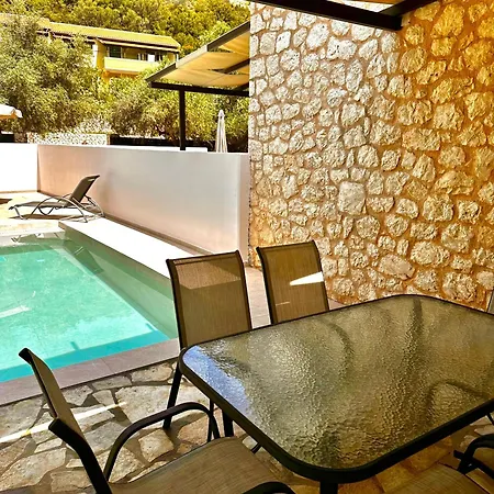 Vila Angello Áyios Nikítas